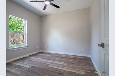 147 W Pine, Granite Shoals, TX 78654 - Photo 22