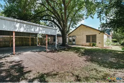 1705 E Power Avenue, Victoria, TX 77901 - Photo 26