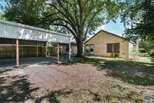 1705 E Power Ave, Victoria, TX 77901 - Photo 26
