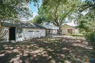 1705 E Power Ave, Victoria, TX 77901 - Photo 22