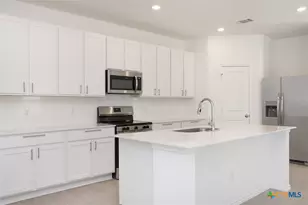 104 Myla Cv, Copperas Cove, TX 76522 - Photo 2