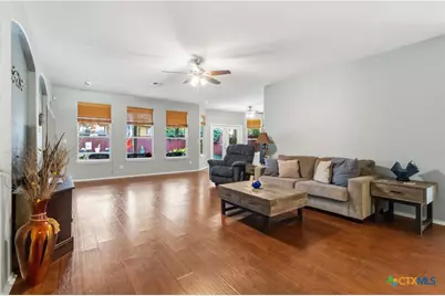 792 San Luis, New Braunfels, TX 78132 - Photo 4
