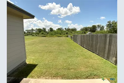 3603 Hanselman Road, Victoria, TX 77901 - Photo 24