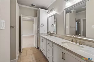 1458 Janets Way, New Braunfels, TX 78130 - Photo 8