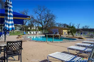 730 E Mather St, New Braunfels, TX 78130 - Photo 12