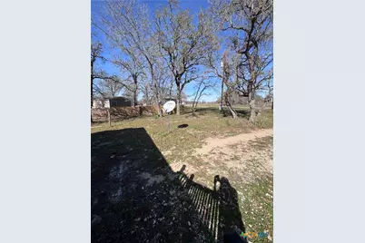 820 County Road 429, Stockdale, TX 78160 - Photo 6