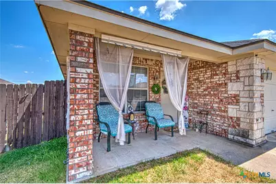 1504 Golden Eagle Court, Killeen, TX 76549 - Photo 2