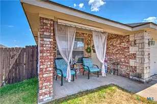 1504 Golden Eagle Ct, Killeen, TX 76549 - Photo 2