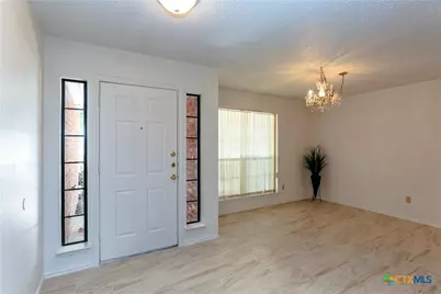 707 Bond Street, Copperas Cove, TX 76522 - Photo 4