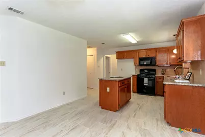 707 Bond Street, Copperas Cove, TX 76522 - Photo 12