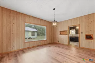 104 N Bright St, Gonzales, TX 78629 - Photo 12