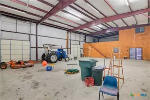 1025 Link Rd, Seguin, TX 78155 - Photo 22