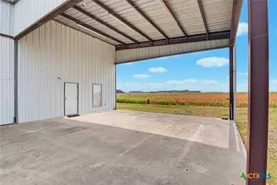 1025 Link Road, Seguin, TX 78155 - Photo 32