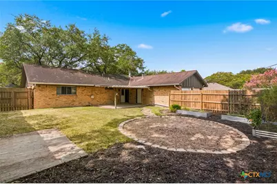 216 Guinevere Street, Victoria, TX 77904 - Photo 32