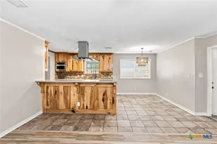 216 Guinevere St, Victoria, TX 77904 - Photo 12