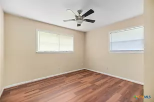 1106 Brookhollow Dr, Port Lavaca, TX 77979 - Photo 10