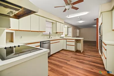 1106 Brookhollow Drive, Port Lavaca, TX 77979 - Photo 28