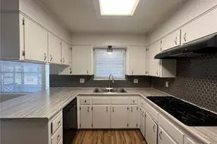 2301 Zinnia Ct, Killeen, TX 76542 - Photo 2