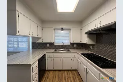 2301 Zinnia Court, Killeen, TX 76542 - Photo 2