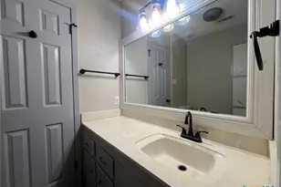 2301 Zinnia Ct, Killeen, TX 76542 - Photo 14