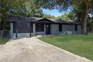 109 E Mark Rd, Harker Heights, TX 76548 - Photo 2
