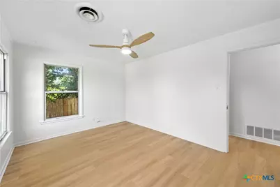 1302 S 2nd Street, Killeen, TX 76541 - Photo 22