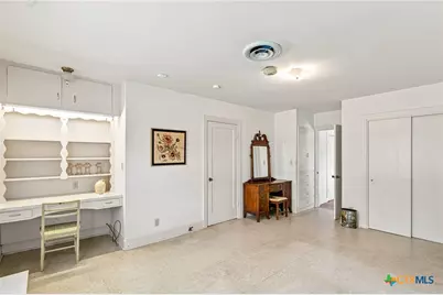 205 E Brazos Street, Victoria, TX 77901 - Photo 16