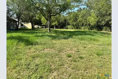505 S Esplanade Street, Cuero, TX 77954 - Photo 6