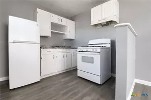 122 W Avenue A, Killeen, TX 76541 - Photo 10
