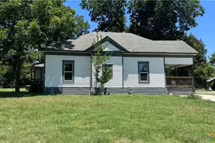 1118 S 25th St, Temple, TX 76504 - Photo 2