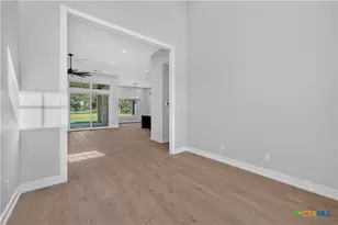 101 Lakeview Ct, Belton, TX 76513 - Photo 18