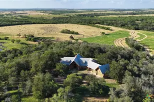435 Placid Ln, Lockhart, TX 78644 - Photo 34