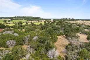 392 Bear Branch Rd, Purmela, TX 76566 - Photo 36