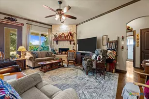 392 Bear Branch Rd, Purmela, TX 76566 - Photo 6