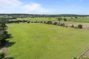 392 Bear Branch Rd, Purmela, TX 76566 - Photo 40