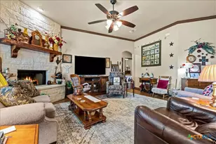 392 Bear Branch Rd, Purmela, TX 76566 - Photo 4