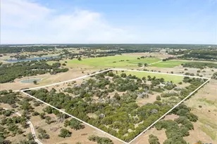 392 Bear Branch Rd, Purmela, TX 76566 - Photo 32