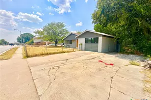 1505 S W S Young Dr, Killeen, TX 76543 - Photo 36