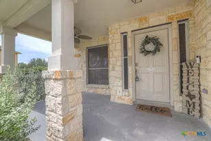 2410 Fayette Dr, New Braunfels, TX 78130 - Photo 2