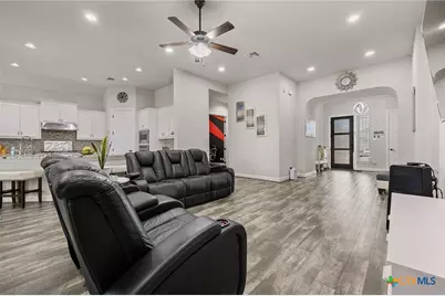 3517 Tree Swallow Way, Pflugerville, TX 78660 - Photo 4