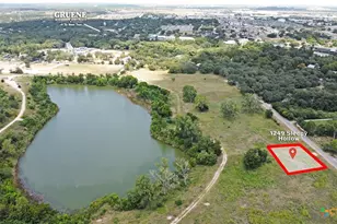 1249 Sleepy Hollow Ln, New Braunfels, TX 78130 - Photo 1
