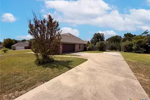 11117 Weatherford Dr, Belton, TX 76513 - Photo 14