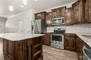 46 Bluebonnet Dr, Belton, TX 76513 - Photo 10