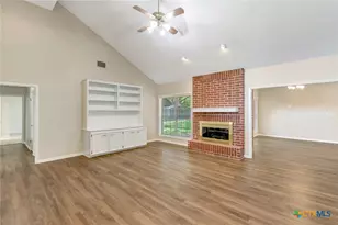 107 Tournament Dr, Victoria, TX 77904 - Photo 12