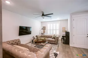 406 W Crestwood Dr, Victoria, TX 77901 - Photo 8