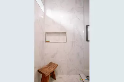 406 W Crestwood Drive #B, Victoria, TX 77901 - Photo 24