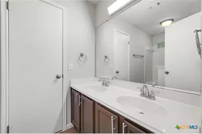 214 Crystal Knoll Boulevard, Georgetown, TX 78626 - Photo 12