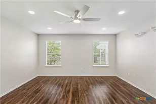 505 Washington Square Dr, Leander, TX 78641 - Photo 22