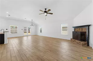 2604 Montague County Dr, Killeen, TX 76549 - Photo 2