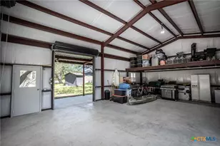 138 Hill Haven Dr, New Braunfels, TX 78132 - Photo 14